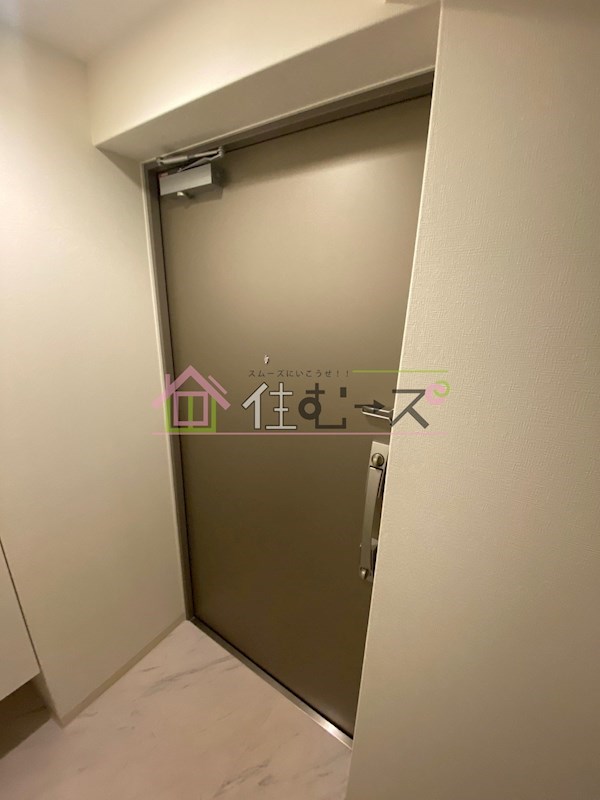 クレビオス南堀江 玄関