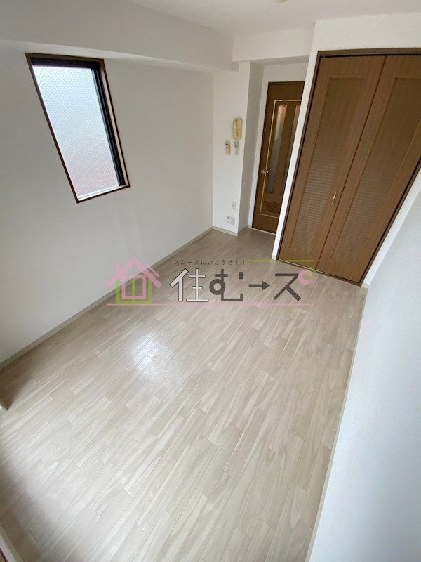 ルミエール南堀江 リビング