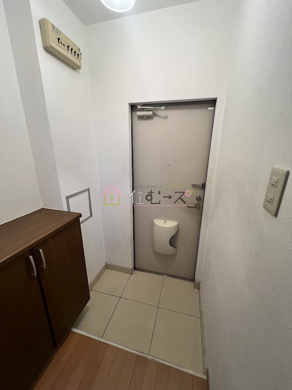 大宝　北天満ロイヤルハイツ 玄関