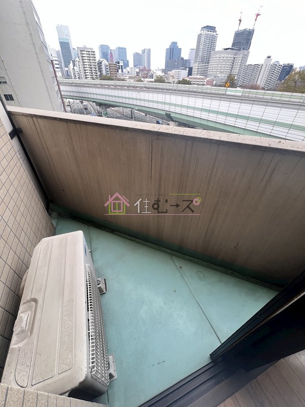 フェスタ天神 ベランダ