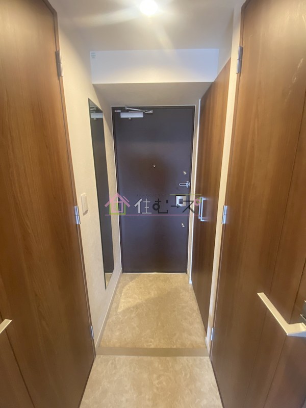 ジュネーゼグラン福島ミラージュ 玄関