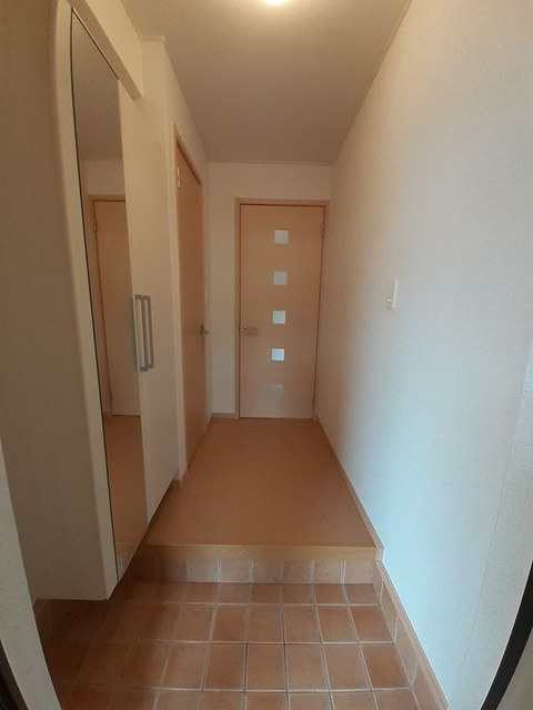 ソルシェ－ル熊取　Ⅱ番館 玄関