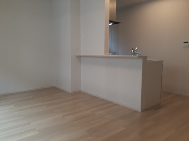 ネオ　レジデンス リビング