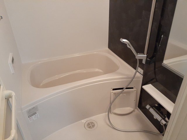 ネオ　レジデンス 風呂画像