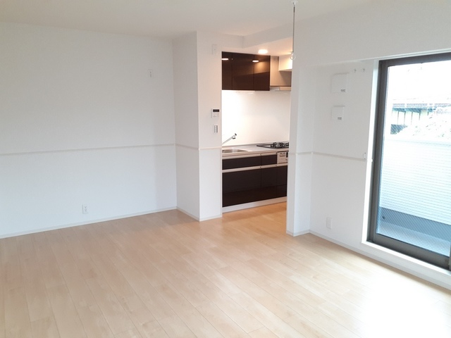 ラフレシール　ヌフ リビング