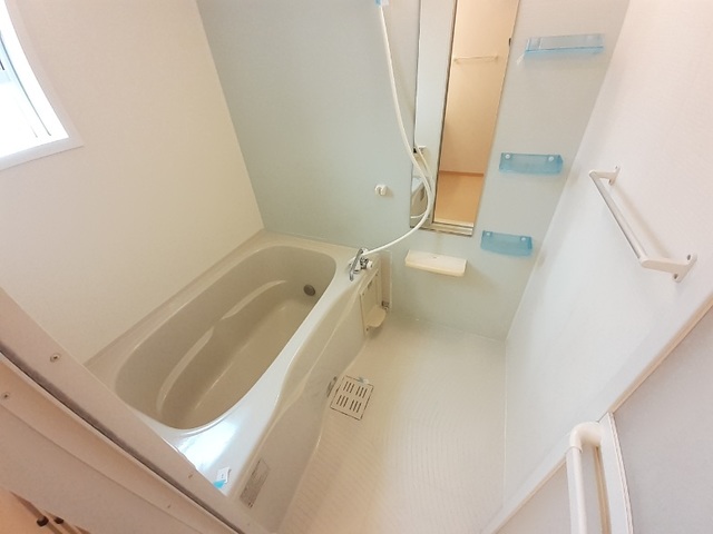 ヴィラ葵 風呂画像