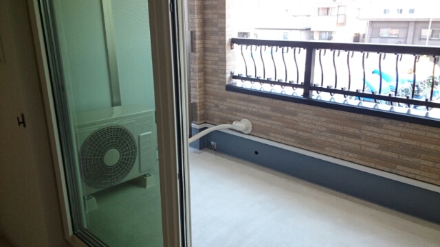 穴師台ハイツ ベランダ