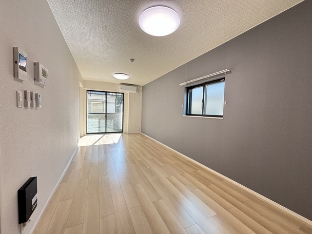 リビオ　ＭＩＹＡＢＩ リビング