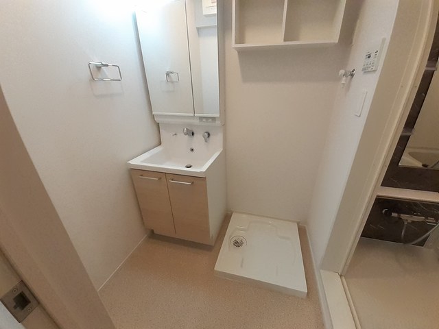 ハイツ　ユベーレン その他1