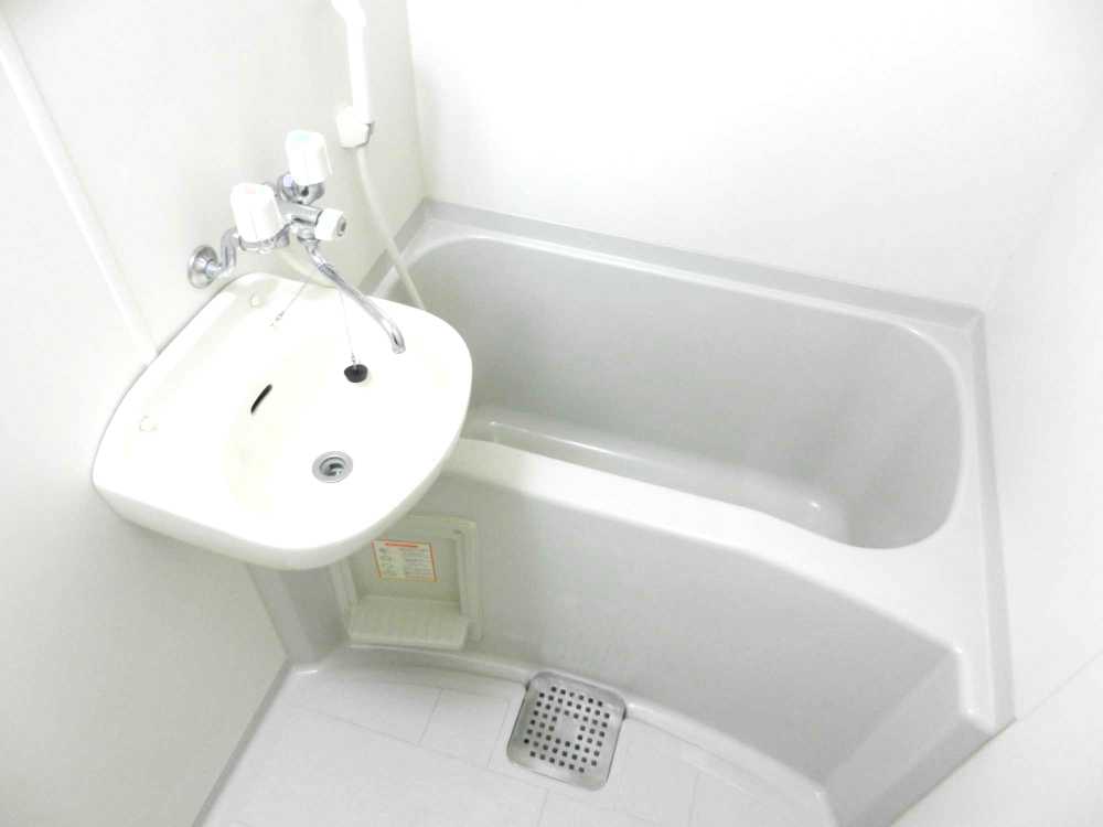 レオパレス浜寺石津 風呂画像