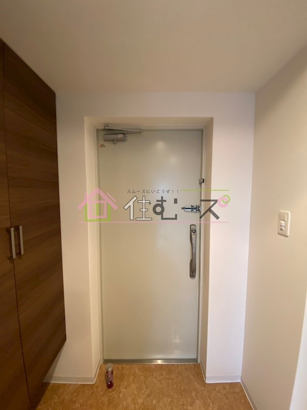 Luxe難波西Ⅰ 玄関