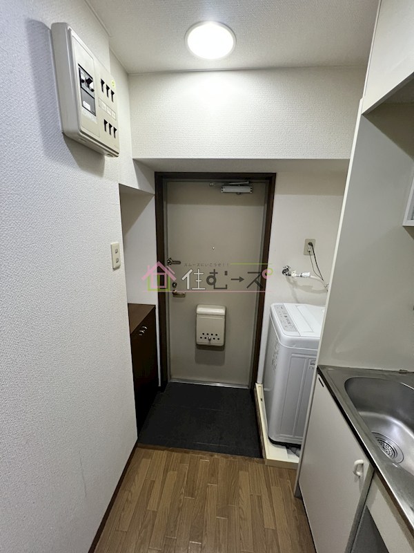 エスリード新大阪第2 玄関