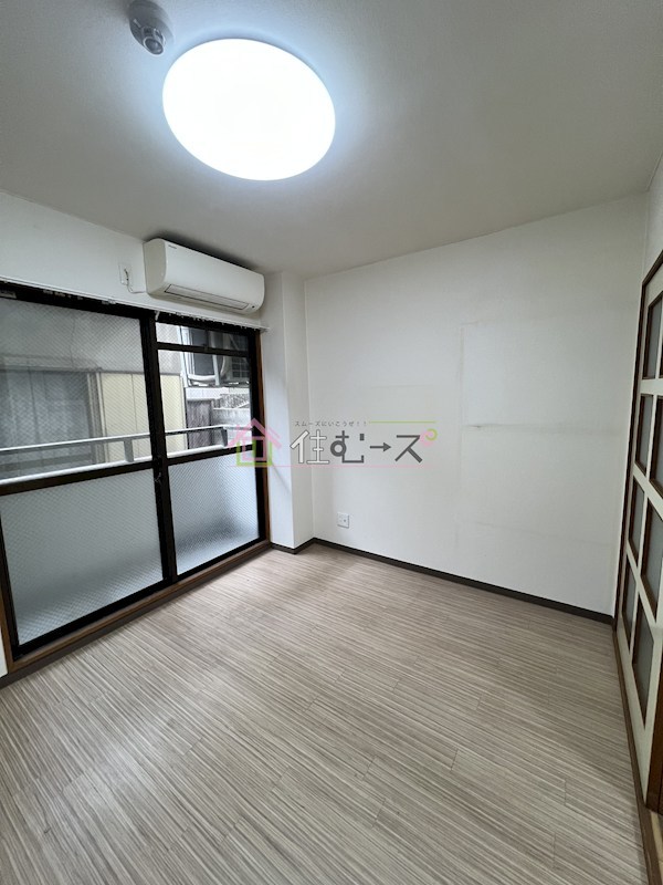 時山クリーンハイツ淡路 ベッドルーム