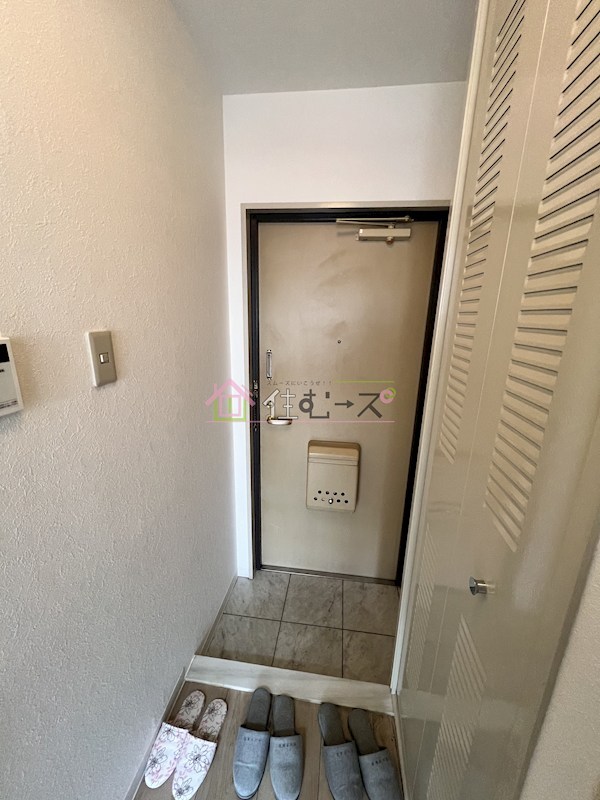 朝日プラザアクシス東淀川 玄関