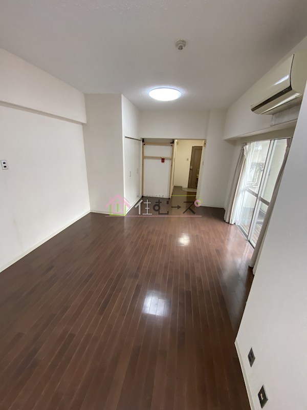 フルーレ新大阪ビル リビング