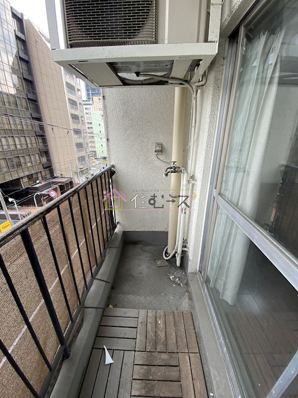 フルーレ新大阪ビル ベランダ