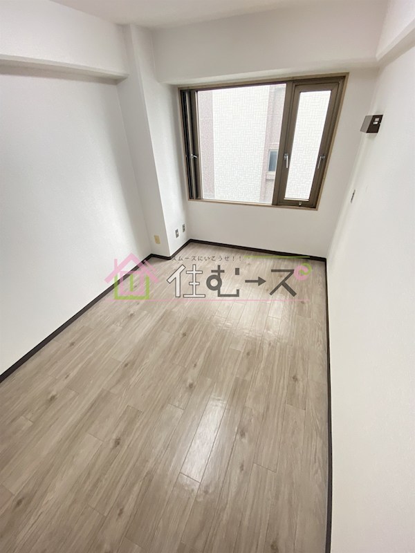 新大阪ビジネス第2ニッケンマンション ベッドルーム