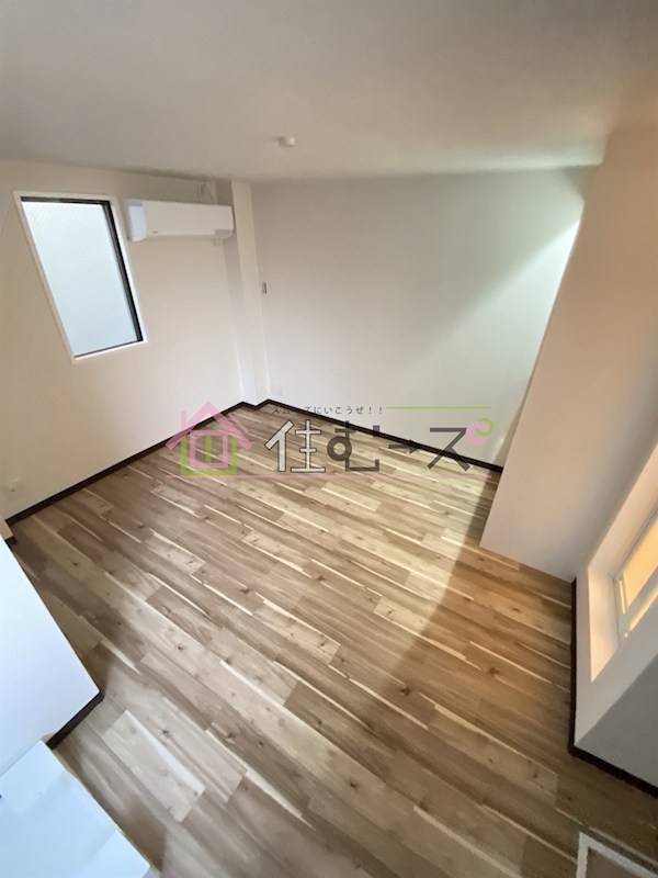 コーポ三津屋 リビング