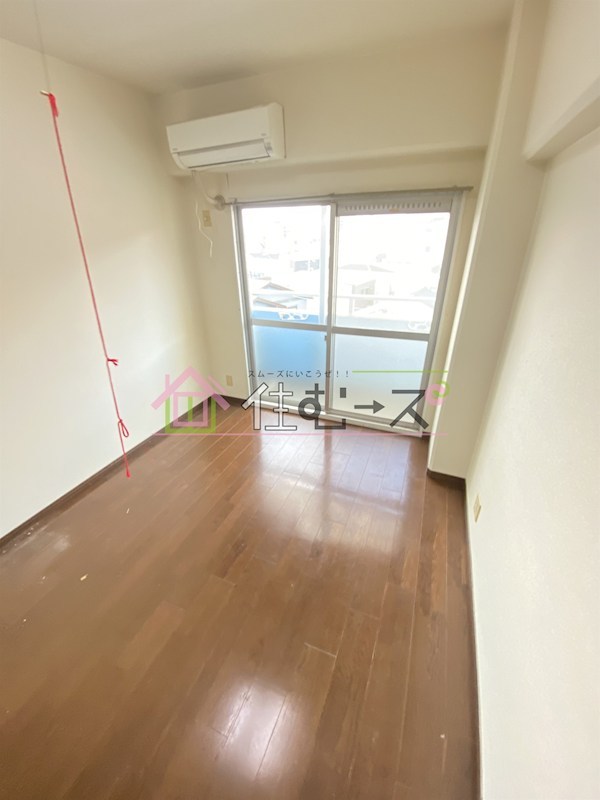 クリエール三津屋 ベッドルーム