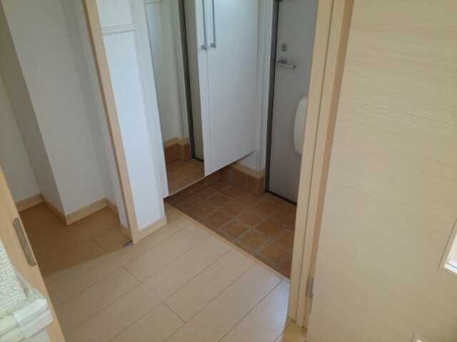 メゾン　ジャスティスＢ 玄関