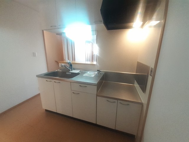 ティアラ　コートＢ キッチン