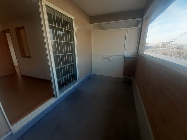 ティアラ　コートＢ ベランダ