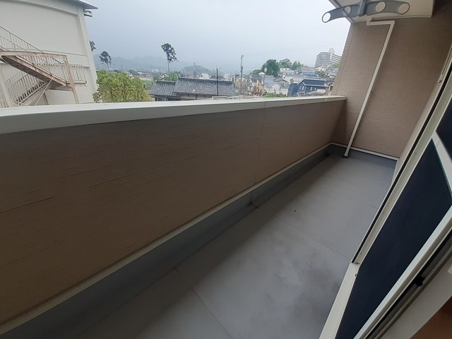 ラフレシール三日市Ⅲ ベランダ