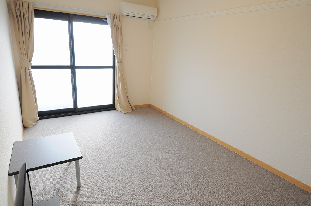 レオパレスＪＮ　Ｂ リビング