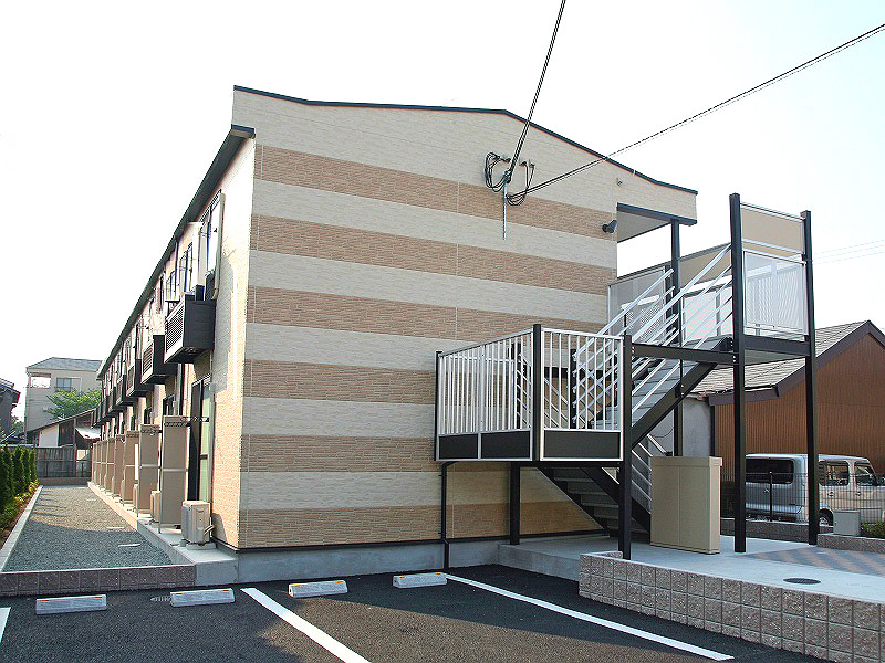 レオパレスヴィラージュ長洲 外観