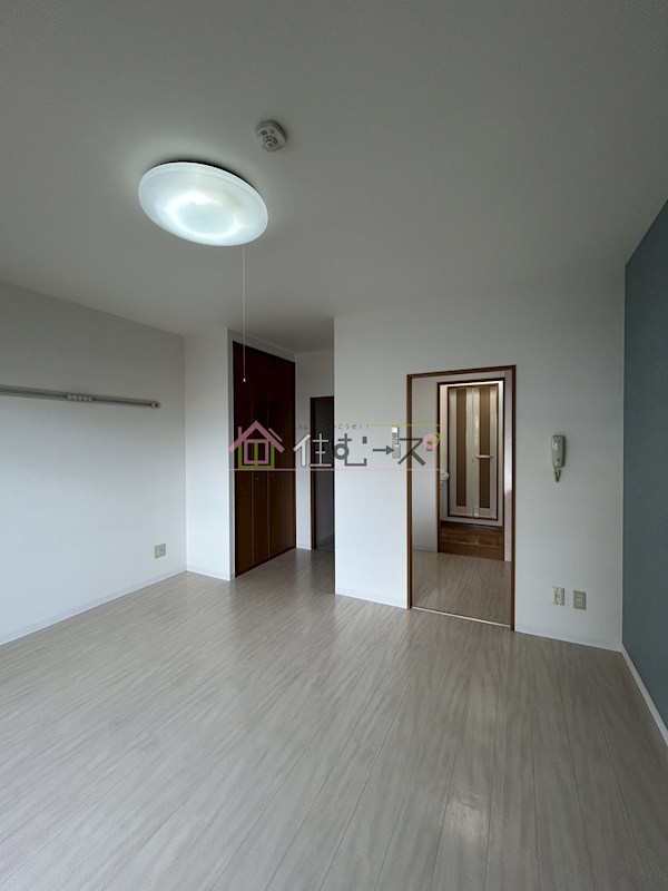 サンライフカガヤ リビング