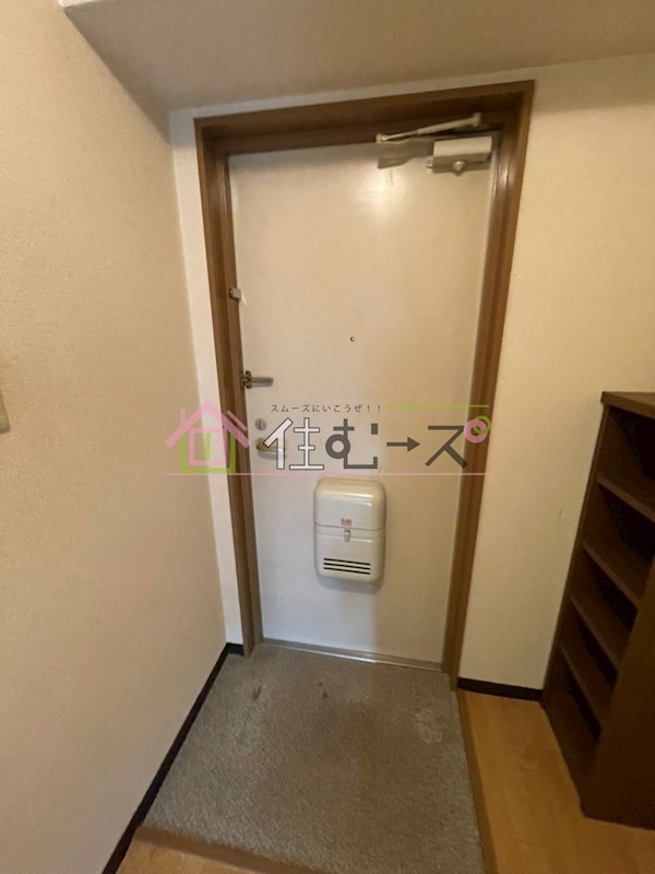 リバティ内代 玄関
