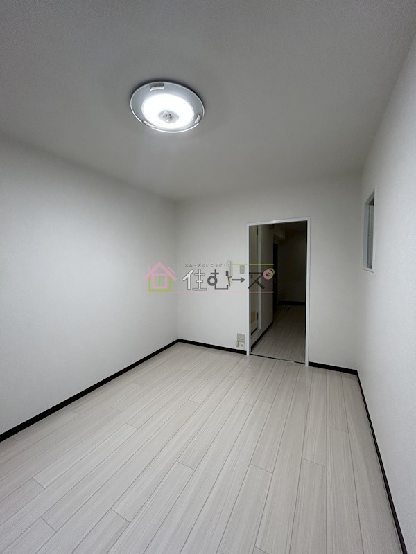 ハイツ加賀屋 リビング