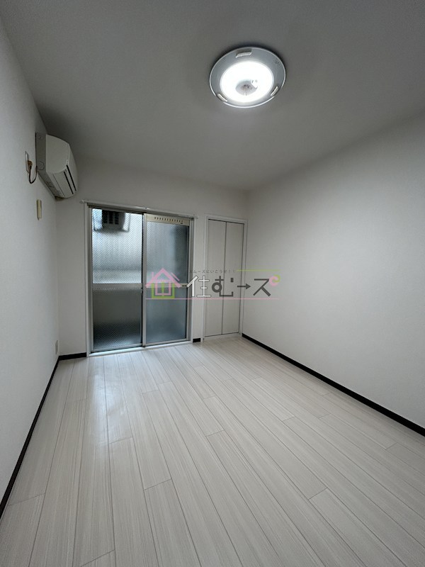 ハイツ加賀屋 ベッドルーム