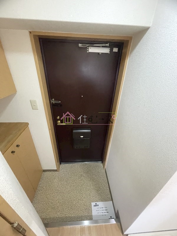 エステムコート四天王寺夕陽丘 玄関