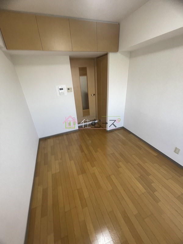 エステムコート四天王寺夕陽丘 リビング