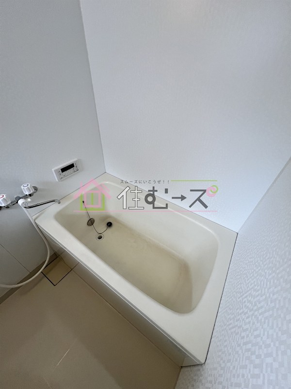 西今川1貸家 風呂画像