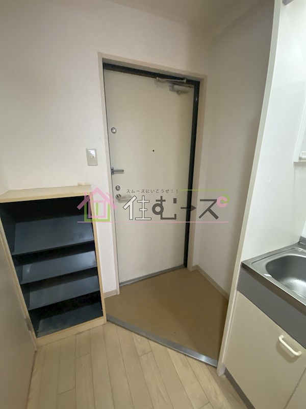 エンプレス上本町 玄関