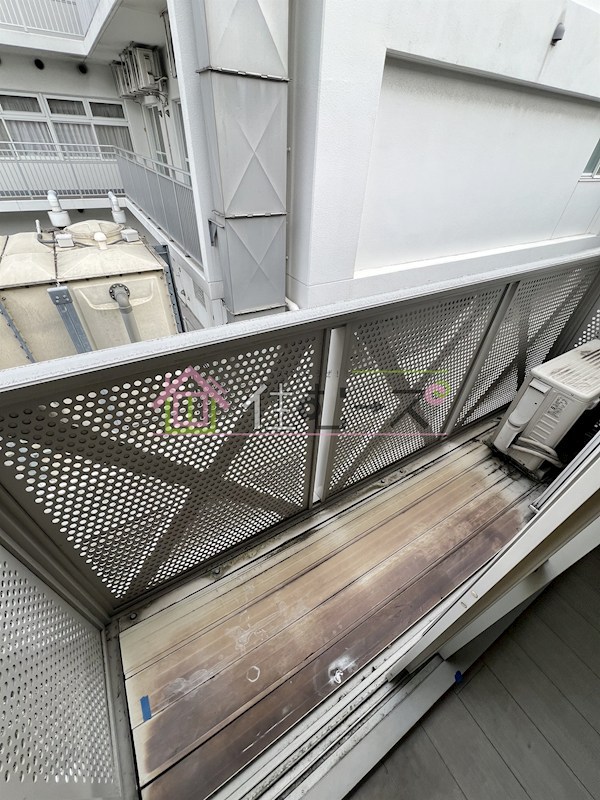 カネマスロイヤルコート ベランダ