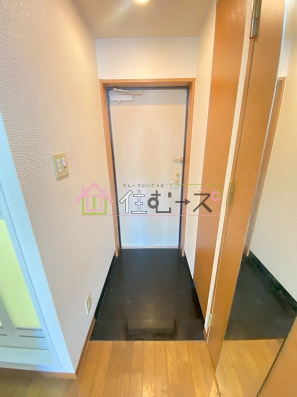 ジュネーゼ大阪城南 玄関