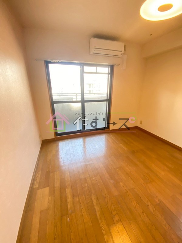 ジュネーゼ大阪城南 ベッドルーム