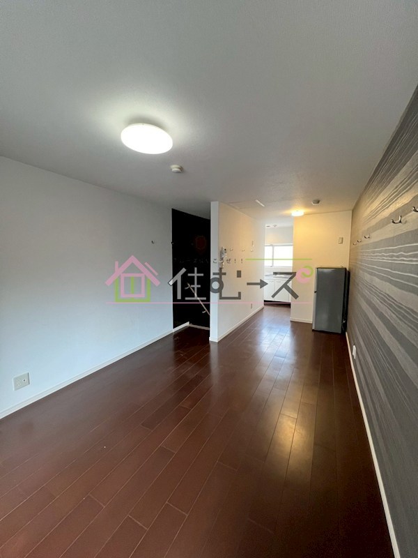 岡ハイツ リビング