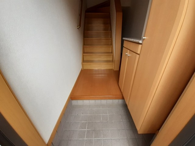 リエージュ 玄関