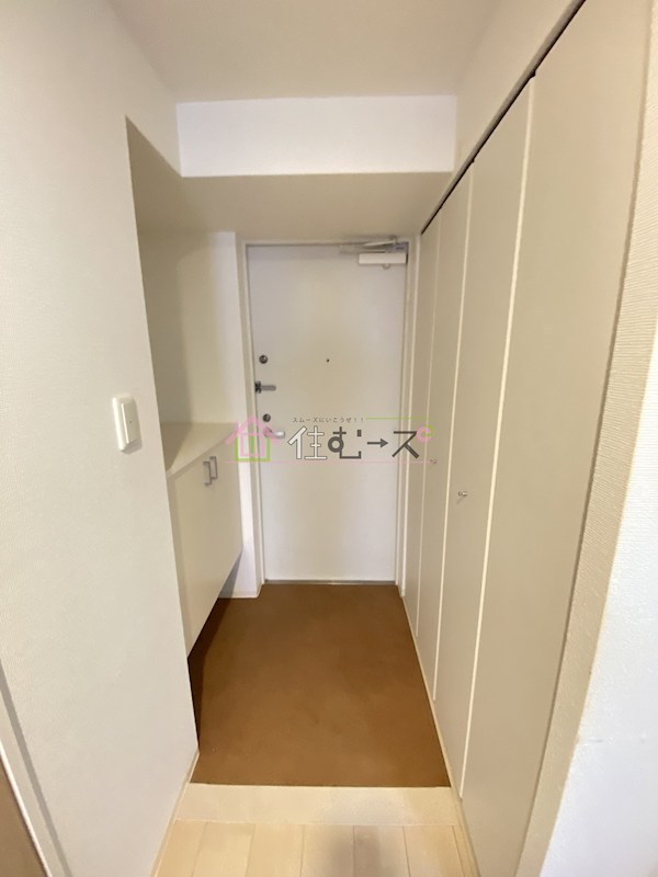 ベルエ難波西 玄関