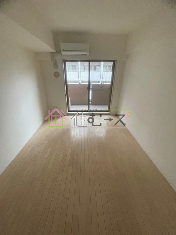 ジュネーゼグラン心斎橋東 ベッドルーム