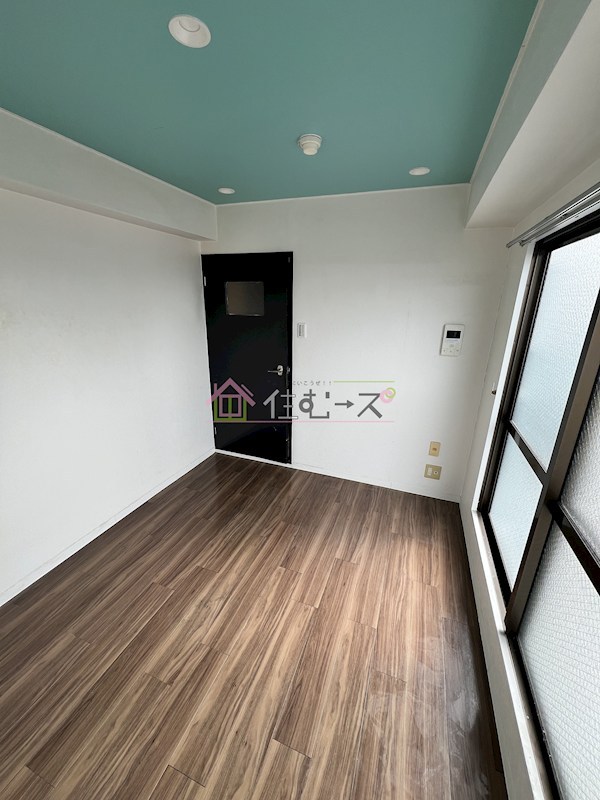 ル・パラ九条 リビング