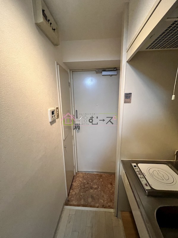 ラパンジール九条 玄関