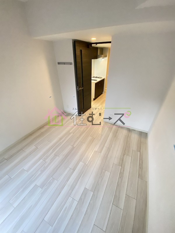 クリスタルグランツ難波WEST リビング