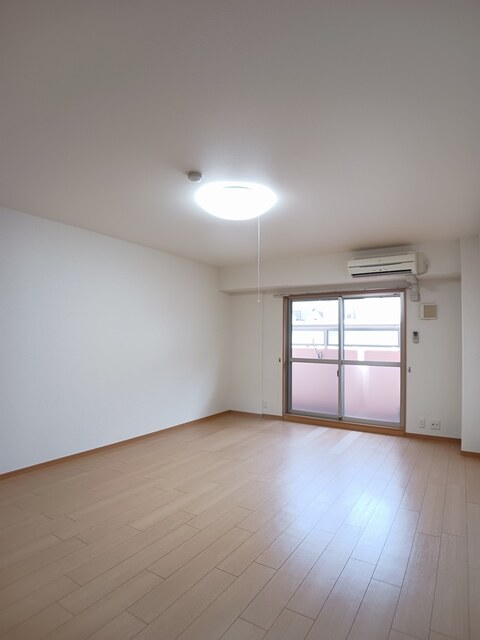 セレンディピティ　Ｏ・Ｖ リビング