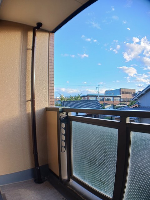 インサイド　フィールド ベランダ