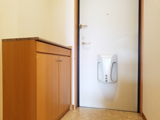 セレンディピティ　Ｏ・Ｖ 玄関